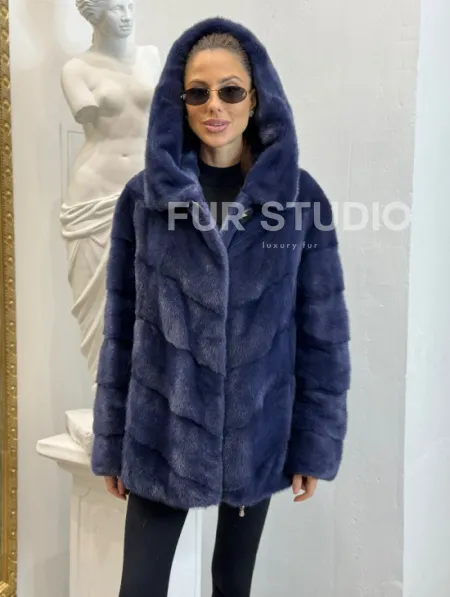 Короткая шуба из импортной норки с капюшоном - фото 2