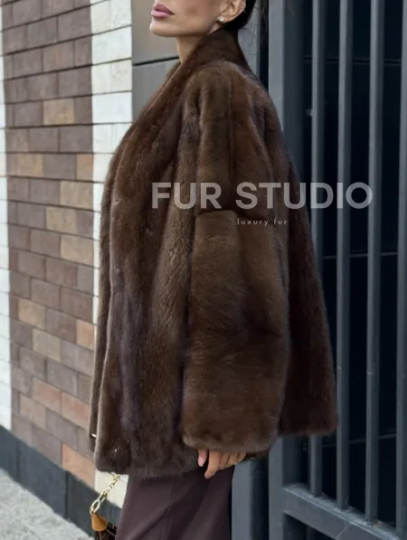 Модная шуба из норки 2025 - фото 4