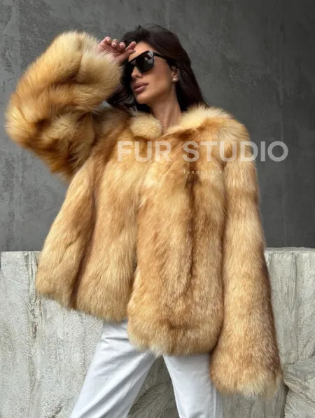 Шуба из натурального лисьего меха - фото 0
