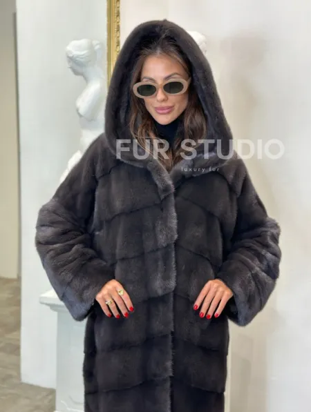 Норковая шуба в цвете графитовый уголь с капюшоном - фото 1