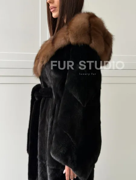 Норковая шуба фасон баллон с капюшоном куница - фото 6