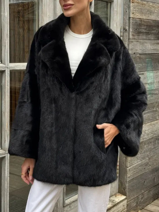 Женский норковый полушубок оверсайз в цвете Black, английский воротник - фото 3