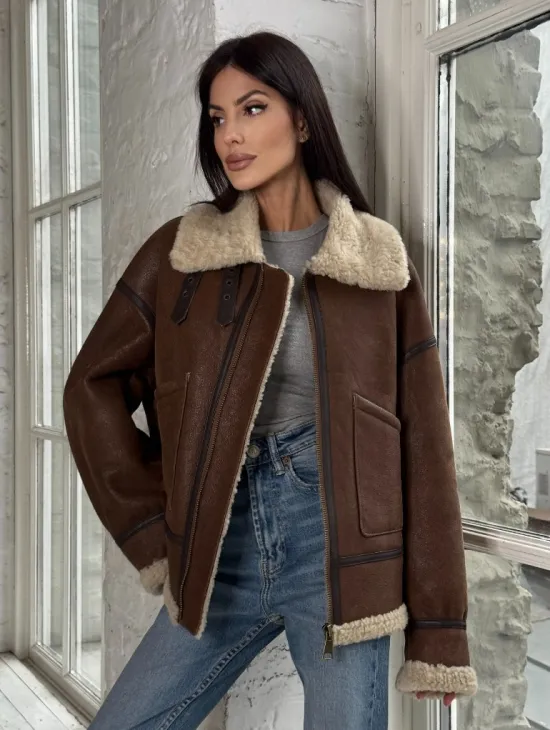 Женская короткая дубленка Brown vintage из натуральной овчины кёрли - фото 6