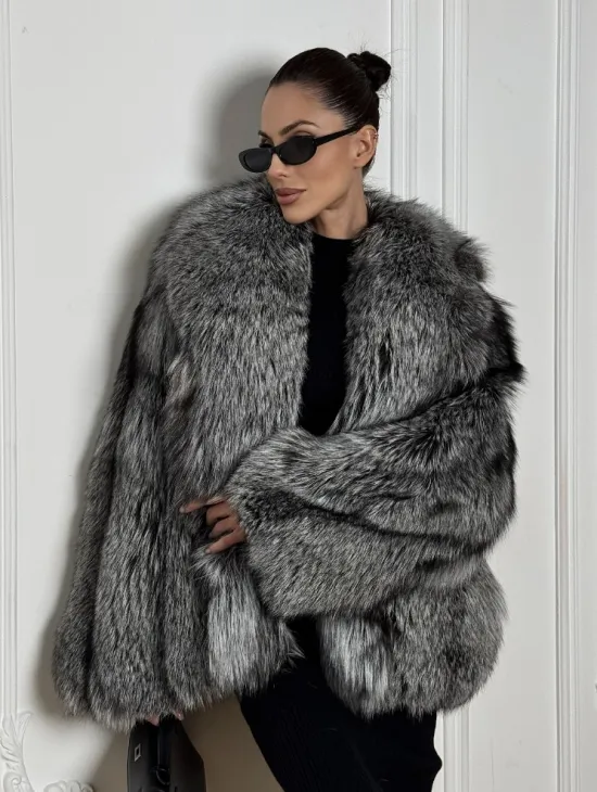 Полушубок из чернобурки A la Vintage с шалевым воротником - фото 0