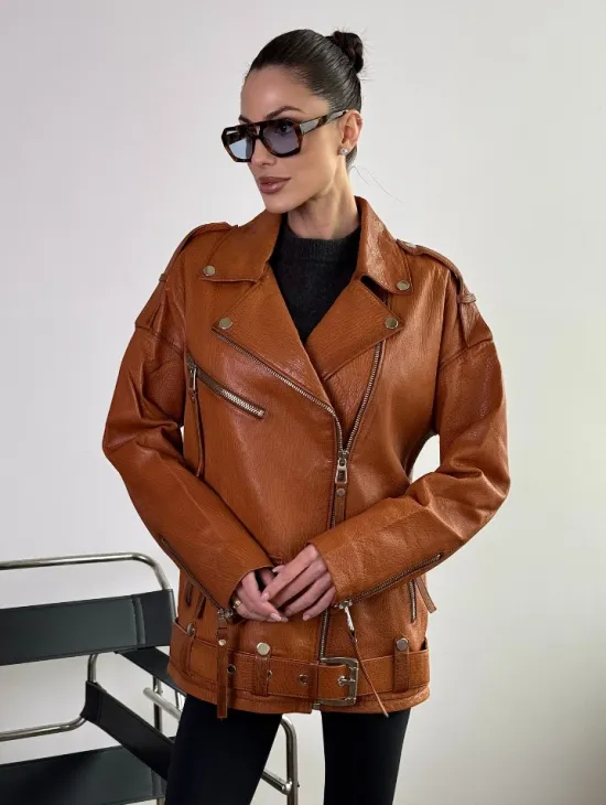 Удлиненная косуха «Прямой Оверсайз» из натуральной кожи whiskey - фото 0