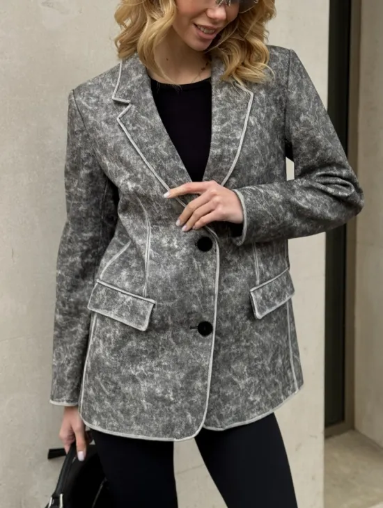 Женский кожаный пиджак Retro style весна 2026 - Vintage Marble - фото 4