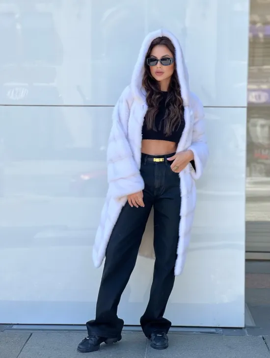 Шуба из европейской норки в цвете паломино с капюшоном - фото 3