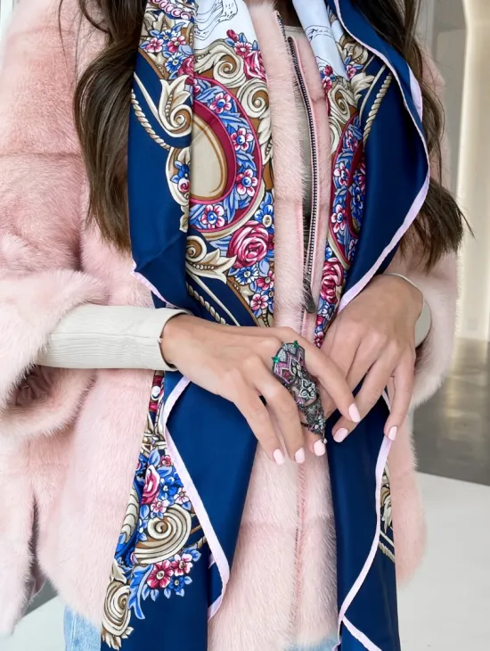 Норковая кофта на молнии в цвете сакура - фото 1