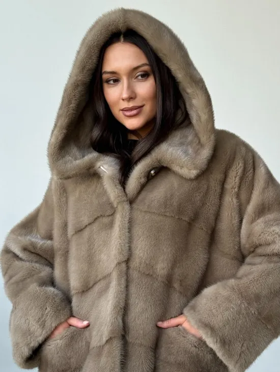 Короткая  норковая шуба с капюшоном - фото 5