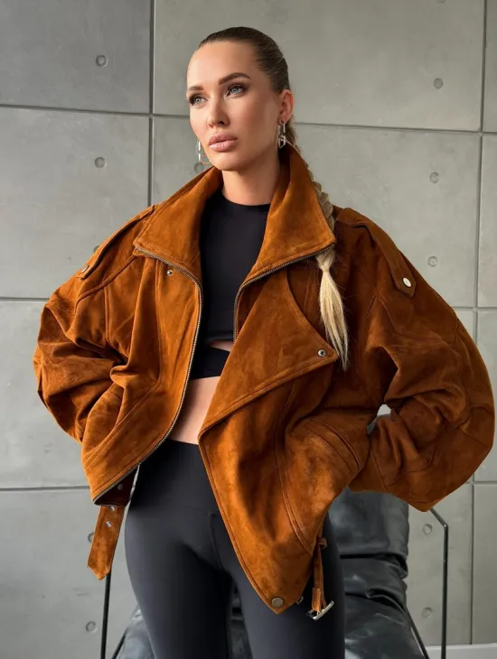 Замшевая куртка-косуха - фото 10