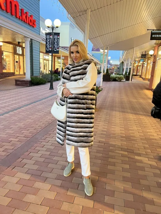 Жилет из меха орилага под шиншиллу - фото 2