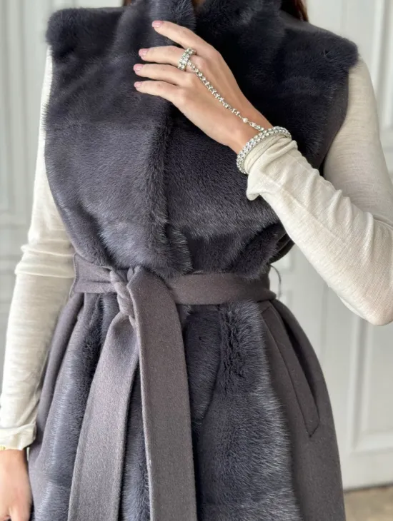 Элегантное пальто из кашемира с мехом норки - фото 2