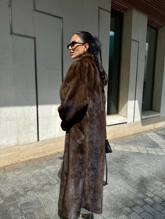 Шуба из PREMIUM норки SAGA FURS в винтажном стиле - фото 10